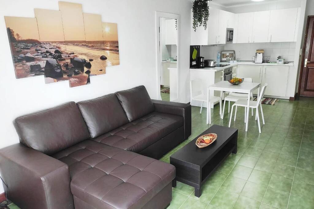 Apartamento Bellaloe Apartment Tías Екстериор снимка